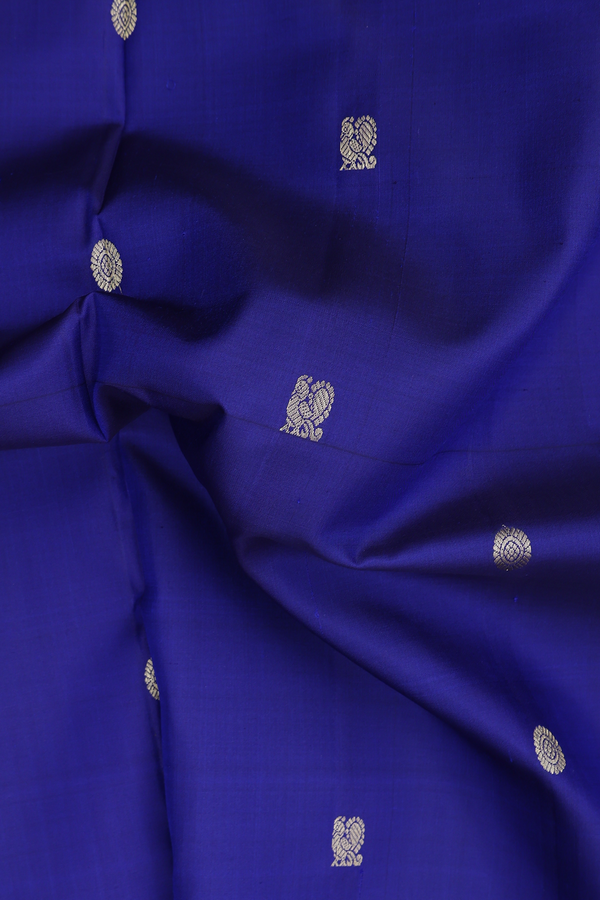Kanchipuram Nine Yards Silk Saree In Blue With Peacock Buttas