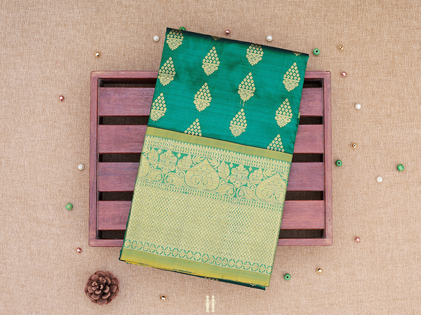 Zari Buttas Green Kanchipuram Silk Pavadai Sattai Material