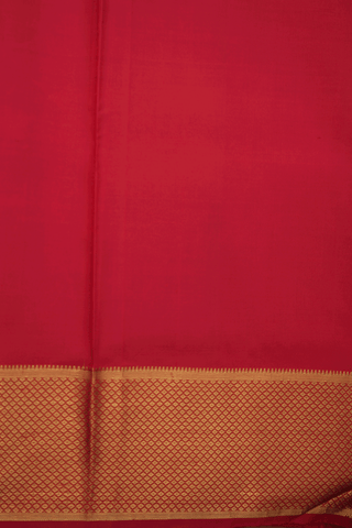 Diamond Border Plain Red Nine Yards Silk Saree