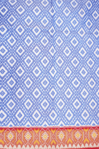 Diamond Design White And Blue Pochampally Silk Saree