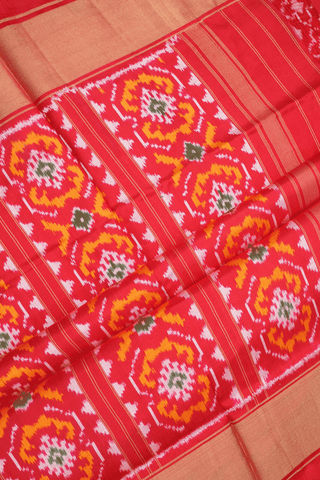 Diamond Design White And Blue Pochampally Silk Saree