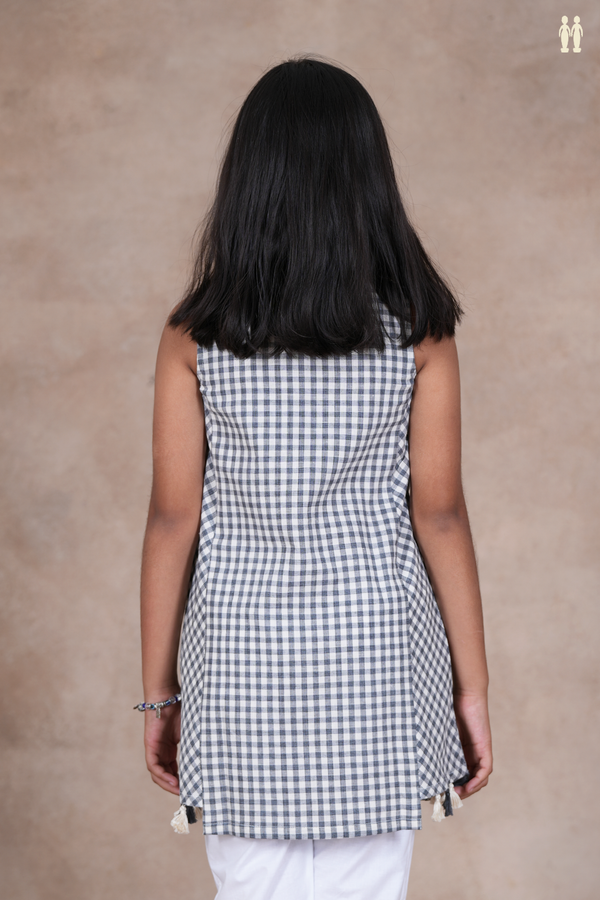 Round Neck Checks Design Grey And White Cotton Frock