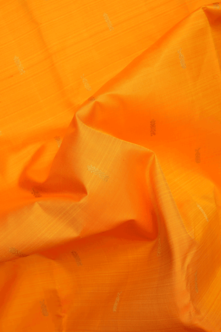 Floral And Paisley Zari Buttas Orange Kanchipuram Silk Saree