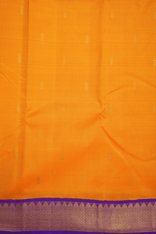 Floral And Paisley Zari Buttas Orange Kanchipuram Silk Saree