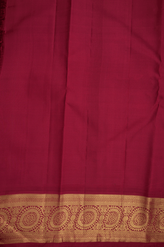 Chakram Motifs Ivory Kanchipuram Silk Saree