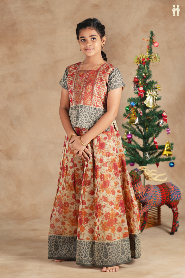 Floral Design Beige Kota Pavadai Sattai