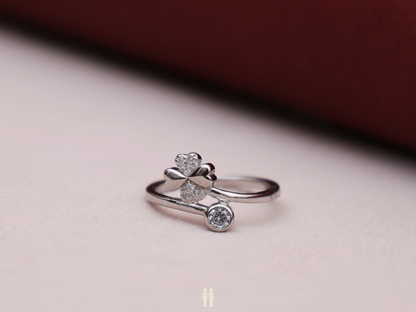 Floral Design Pure Silver Ring