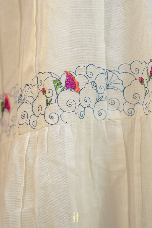 Floral Design White Kasavu Readymade Pavadai Sattai