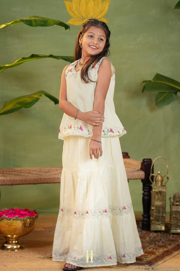 Floral Design White Kasavu Readymade Pavadai Sattai