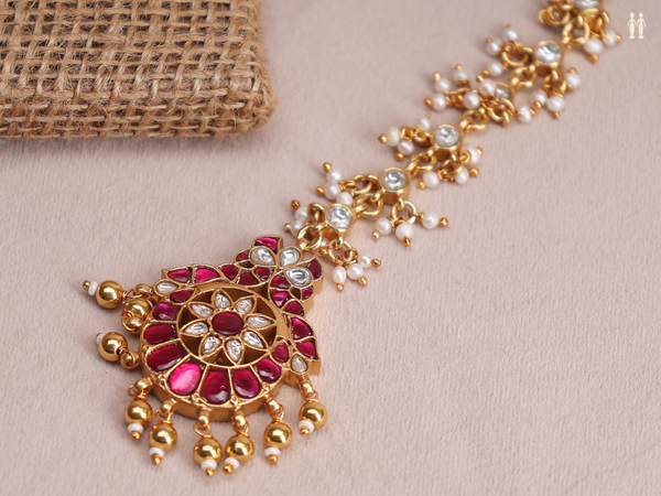 Floral Design With Beads Gold Plated Silver Nethi Chutti