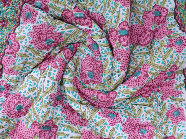 Floral Printed Design White Cotton Single Size Quilt