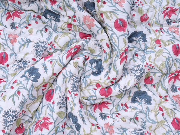 Floral Printed White Cotton Single Size Quilt