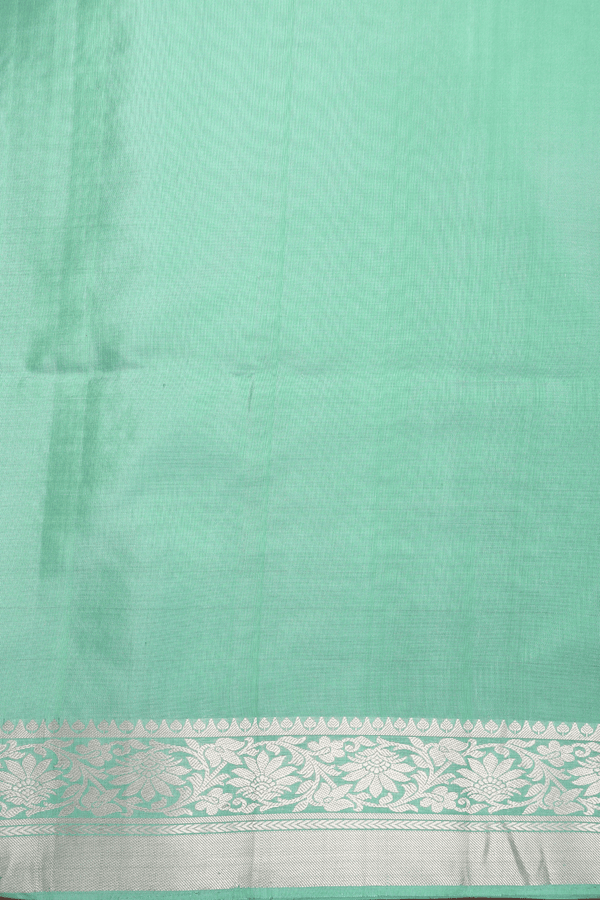 Floral Zari Buttas Pastel Green Soft Silk Saree