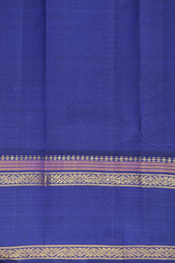 Kanchipuram Silk Saree In Maroon With Polka Buttas