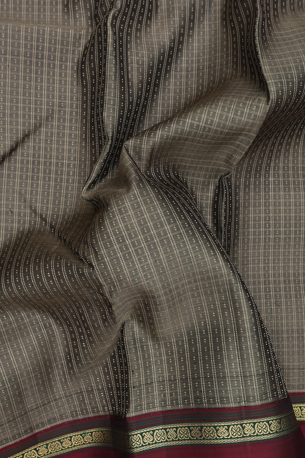 Kanchipuram Silk Saree In Dirt Brown With Checks Design