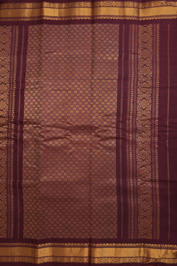 Gadwal Silk Cotton Saree In Green With Zari Buttas