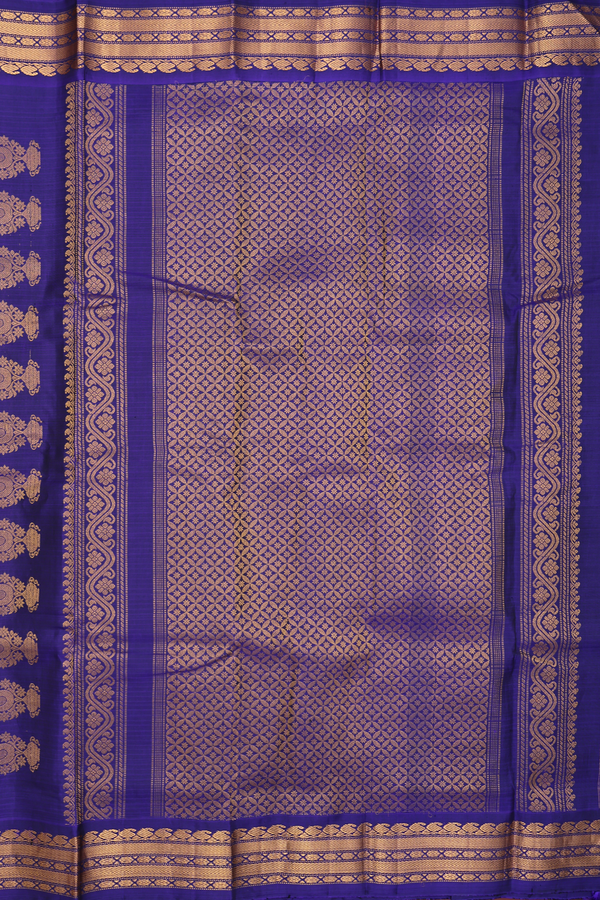 Gadwal Silk Cotton Saree In Grey With Zari Buttas