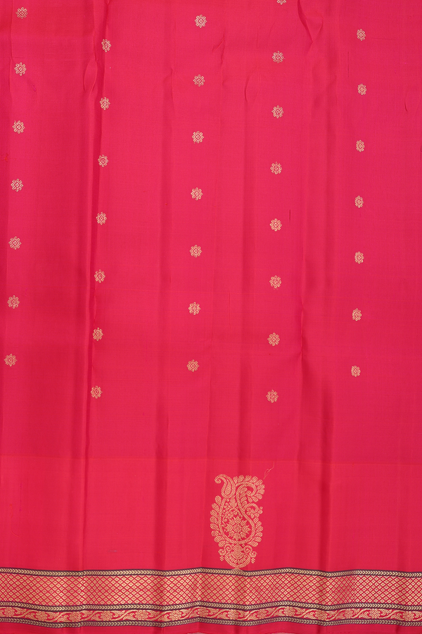 Gadwal Silk Cotton Saree In Pastel Brown With Floral Buttas