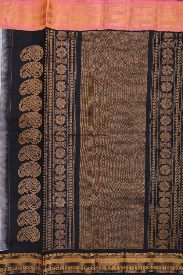 Gadwal Silk Cotton Saree In White With Floral Buttas