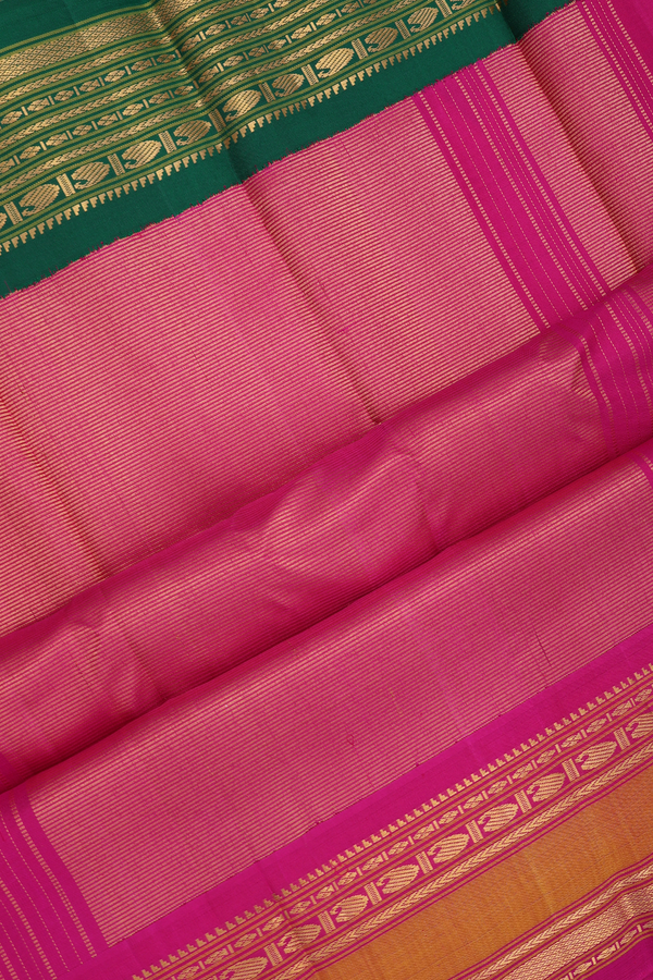 Gadwal Silk Saree In Black And Beige With Small Checks Design