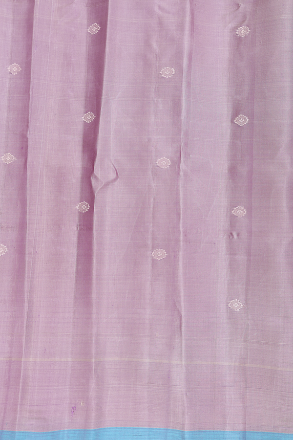 Gadwal Silk Saree In Cream Color With Threadwork Buttas