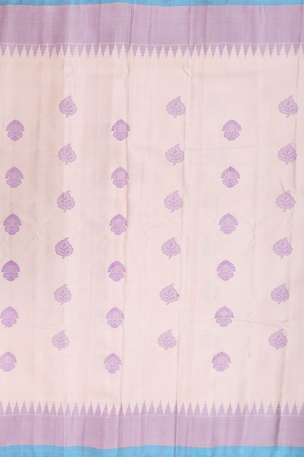 Gadwal Silk Saree In Cream Color With Threadwork Buttas