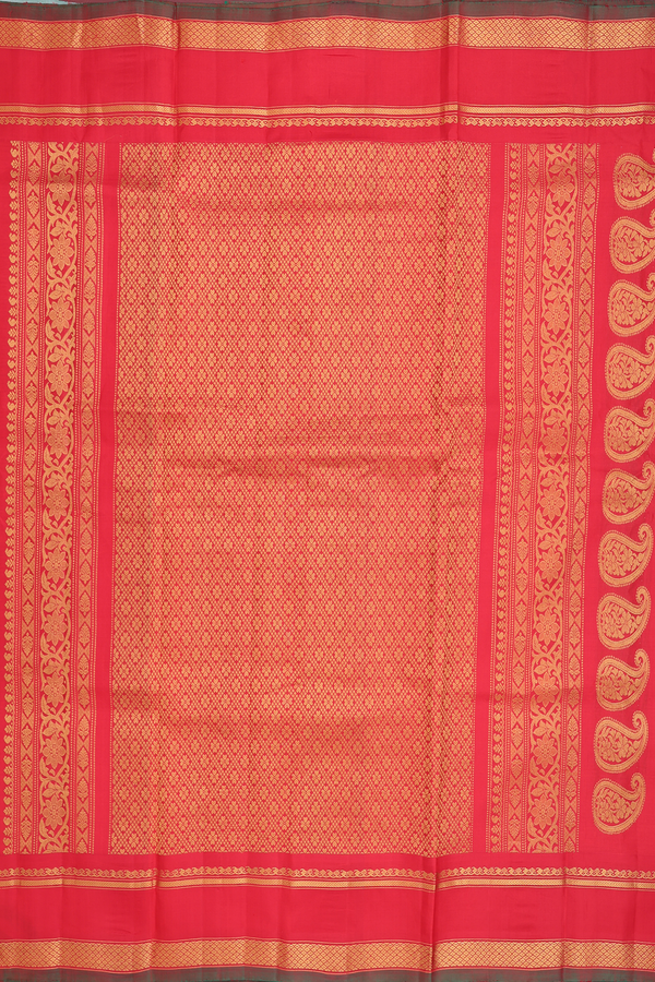 Gadwal Silk Saree In Ivory With Checks Design