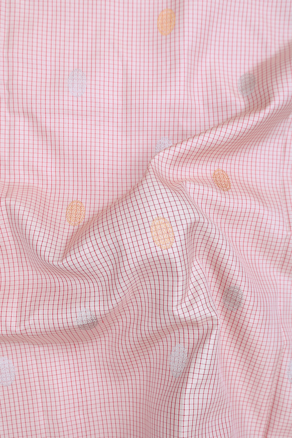 Gadwal Silk Saree In Ivory With Checks Design