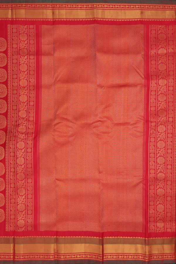 Gadwal Silk Saree In Light Cream Checks With Zari Buttas