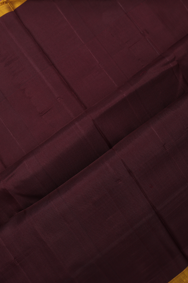 Gadwal Silk Saree In Pastel Khaki With Contrast Border