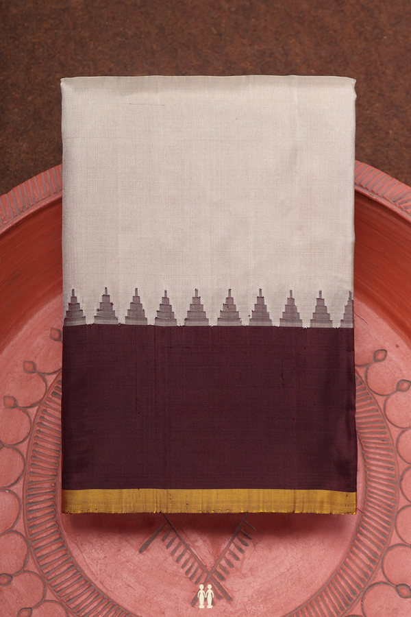 Gadwal Silk Saree In Pastel Khaki With Contrast Border