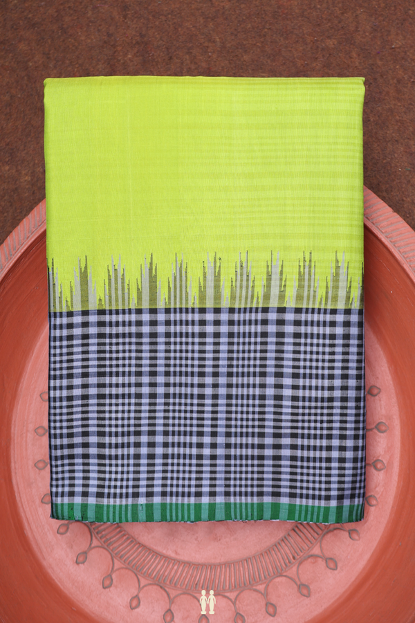 Gadwal Silk Saree In Pear Green With Checks Border