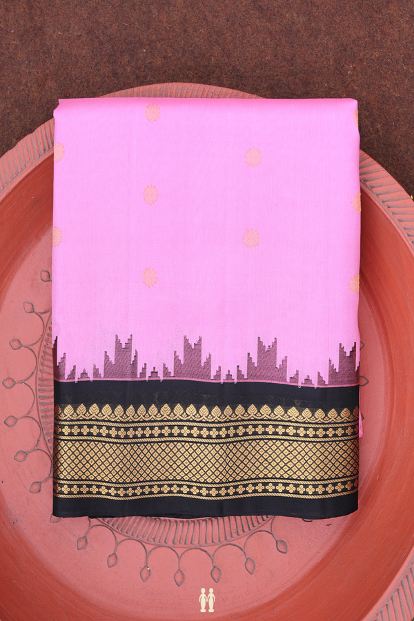 Gadwal Silk Saree In Pink With Floral Buttas