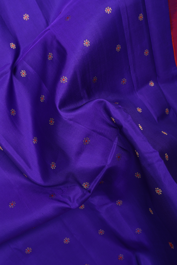 Gadwal Silk Saree In Royal Blue With Floral Buttas