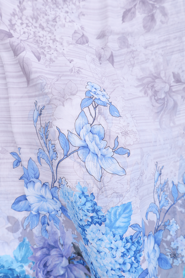 Georgette Saree In Light Grey With Floral Printed Design