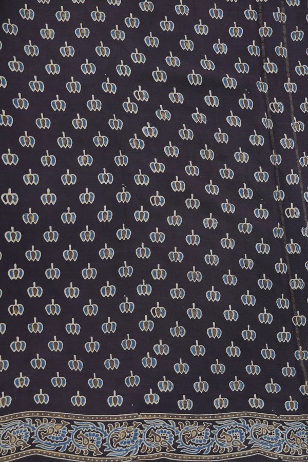 Georgette Saree In Oxford Brown With Stripes Design
