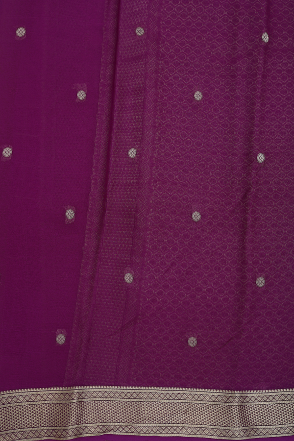 Georgette Saree In Shades Of Purple With Allover Design