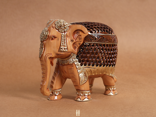 Set Of 2 Wooden Elephant For Decor