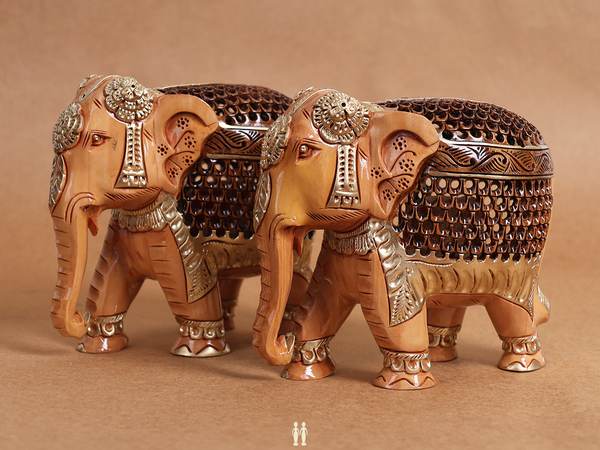 Set Of 2 Wooden Elephant For Decor
