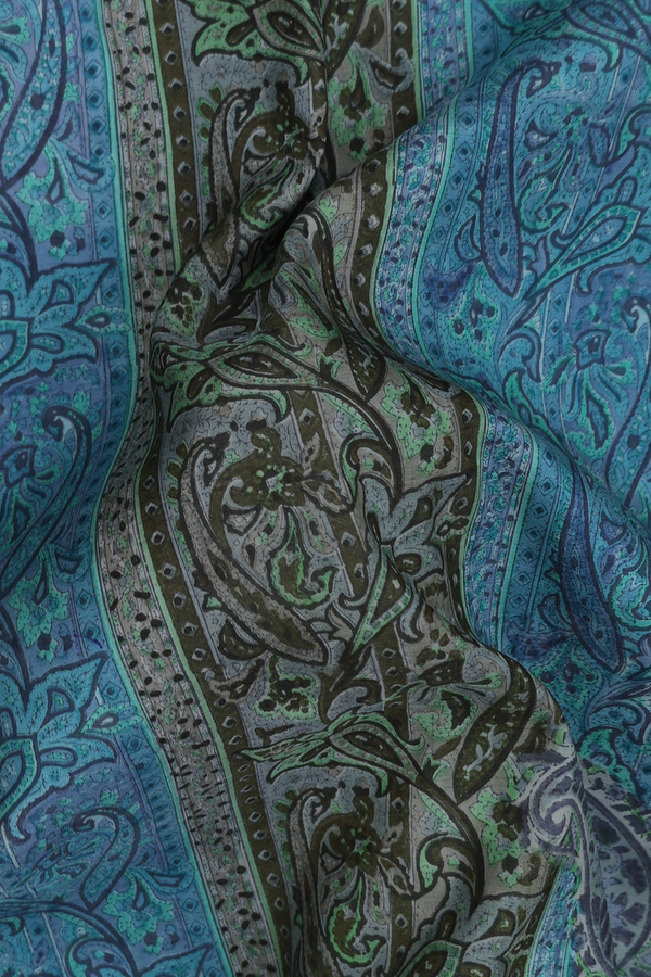 Kanchipuram Silk Saree In Blue And Green With Natural Dye Printed