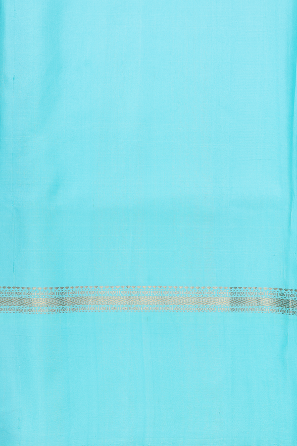 Kanchipuram Silk Saree In Pale Green With Floral Design