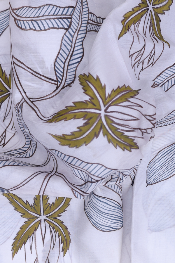 Kanchipuram Silk Saree In White With Hand Painted Border