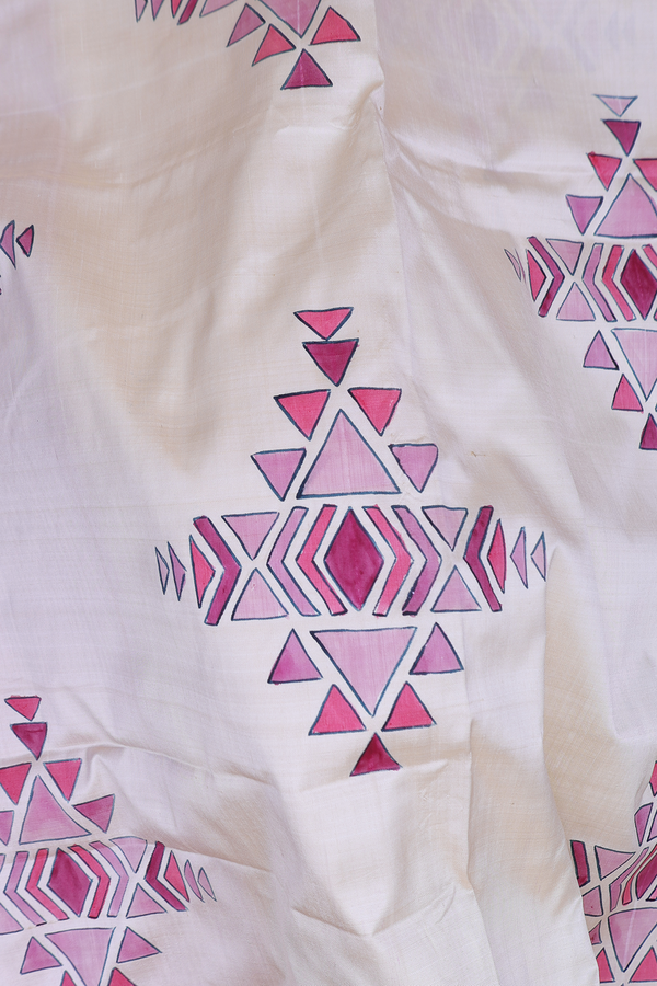 Kanchipuram Silk Saree In Cream With Hand Painted Design