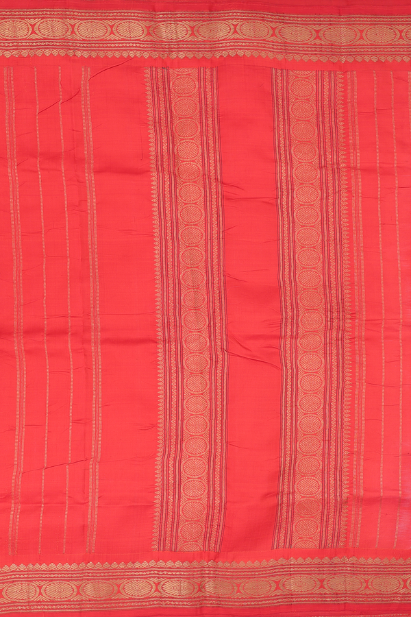 Kanchipuram Silk Saree In Cardamom Green With Floral Design