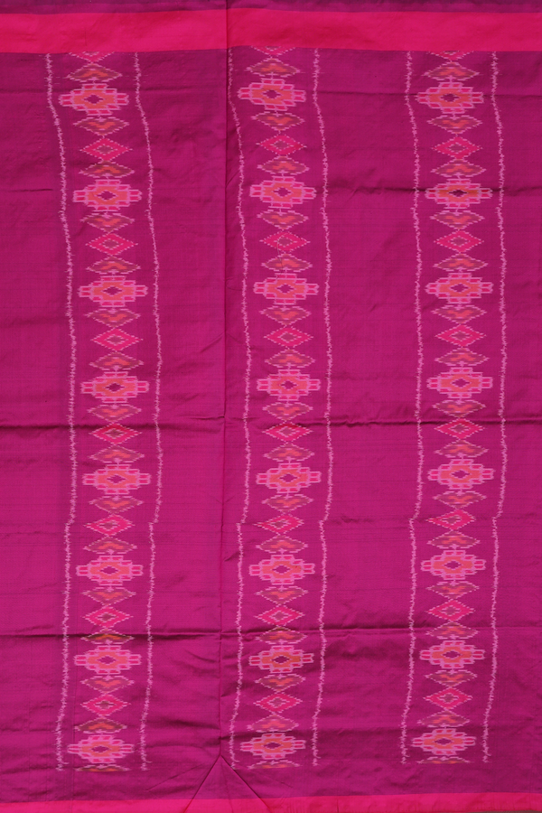 Pochampally Silk Saree In Pink With Ikat Design