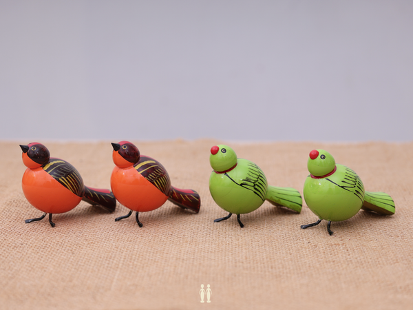 Set Of 4 Wooden Handicraft Multicolor Birds For Showpiece