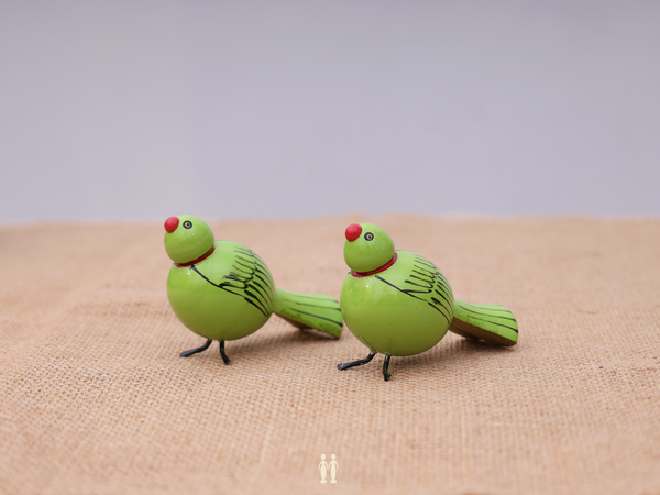 Set Of 2 Wooden Handicraft Multicolor Birds For Showpiece