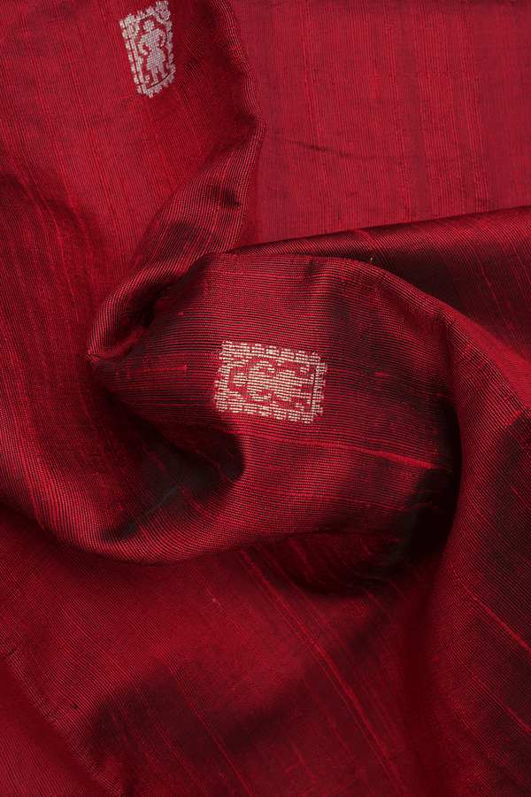 Human Figure Zari Buttas Scarlet Red Jute Saree