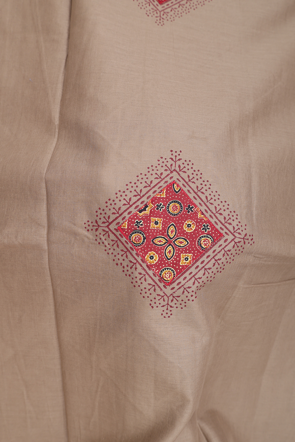 Hyderabad Cotton Saree In Dusty Olive Brown With Patch Work