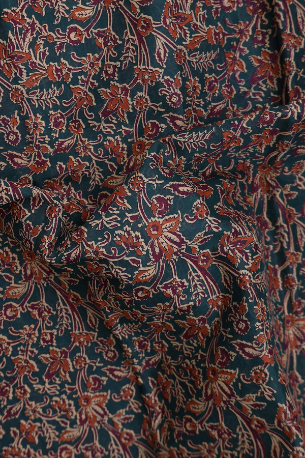Hyderabad Cotton Saree In Forest Green With Floral Design